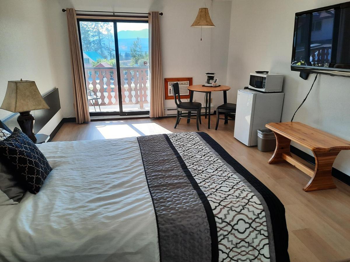 Alpen Motel Radium Hot Springs Dış mekan fotoğraf