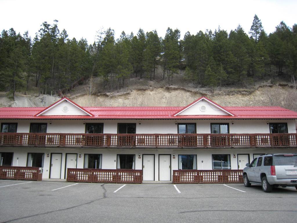 Alpen Motel Radium Hot Springs Dış mekan fotoğraf